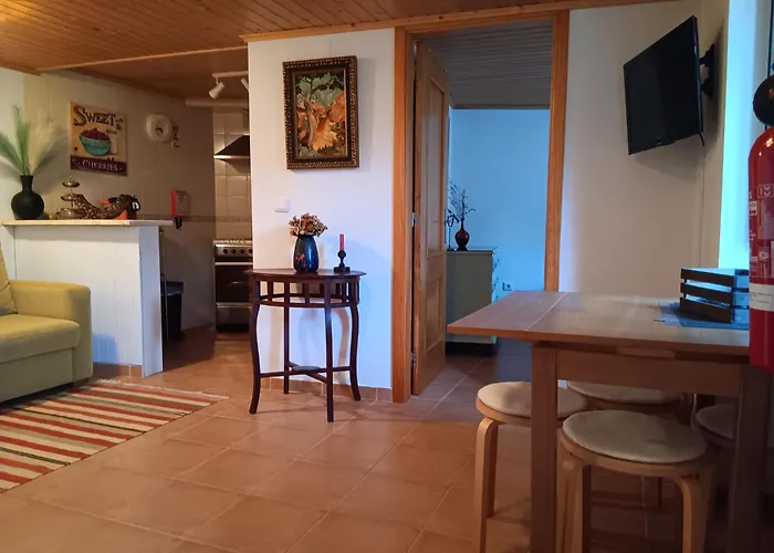 O Cantinho De Nyaraló *